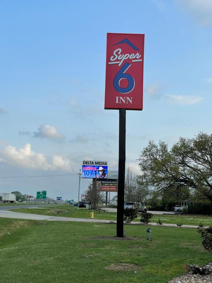 Super 6 Inn Carencro Εξωτερικό φωτογραφία